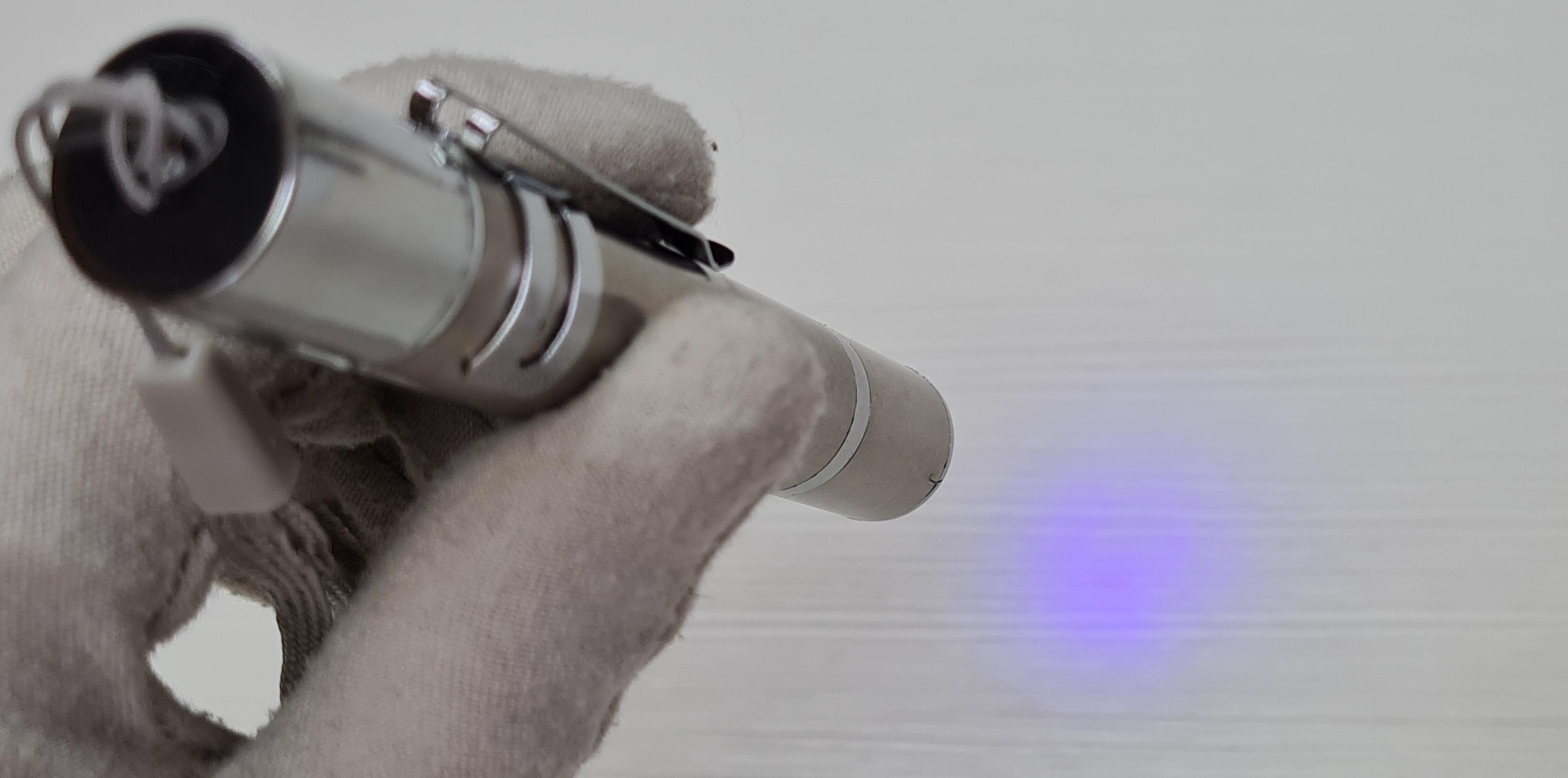 Фонарь малый USB, УФ, лазер - Вольные стрелки