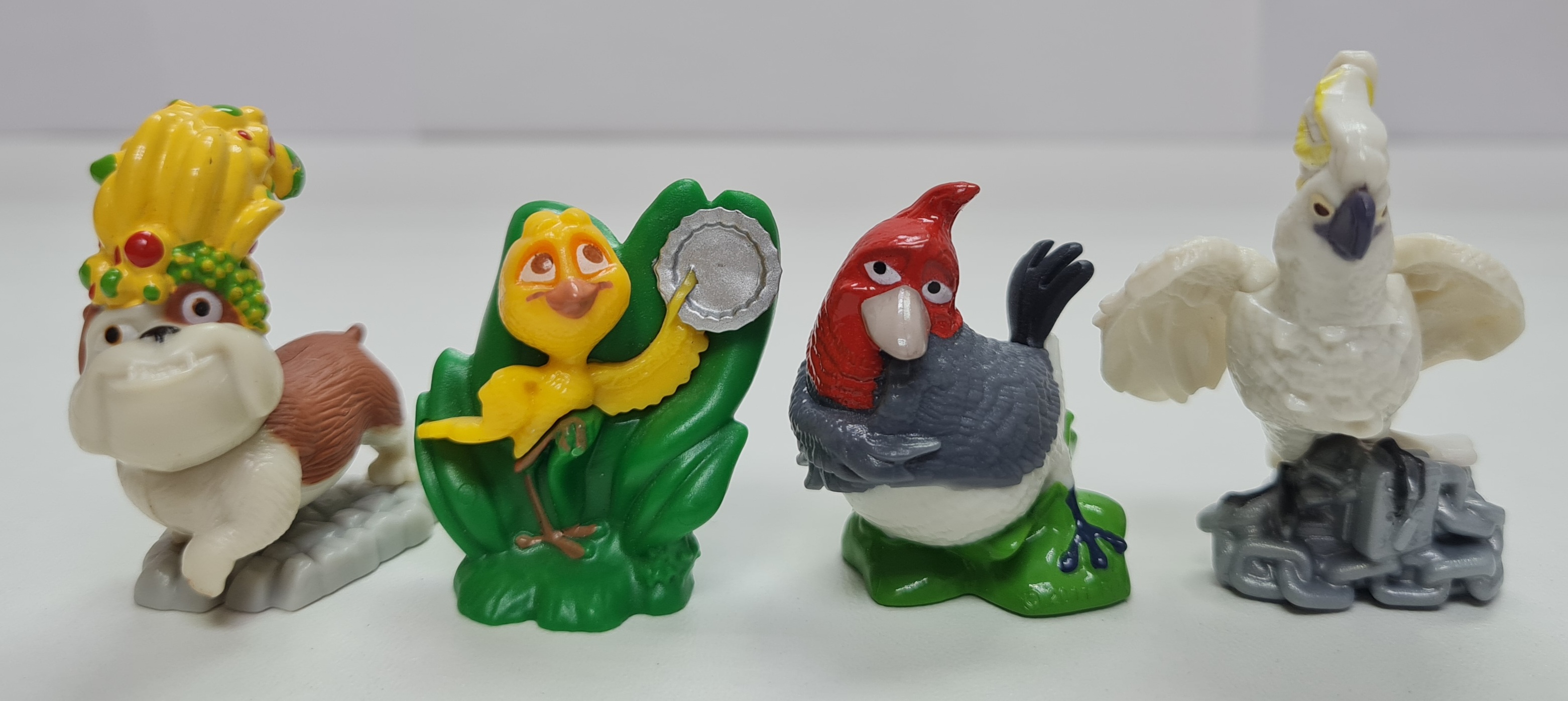 Набор коллекционных фигурок из Киндера "Рио" 4шт.